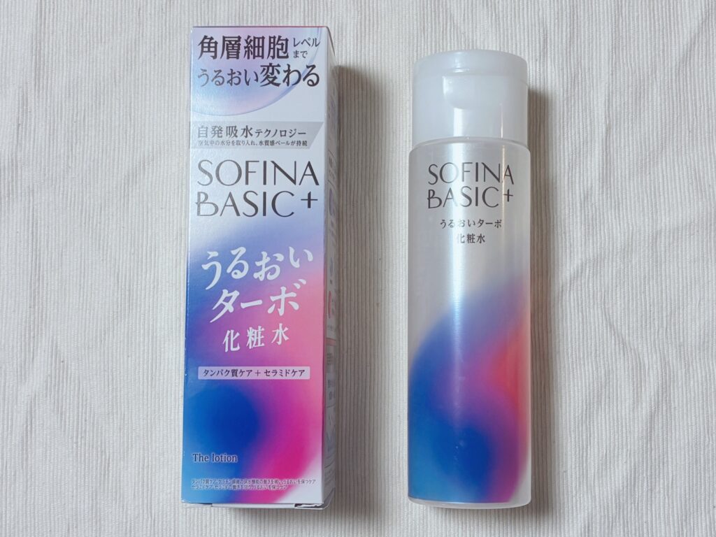 「ソフィーナ ベーシック(SOFINA BASIC+)」の「うるおいターボ化粧水」の外箱(パッケージ)と本体(ボトル)の画像。