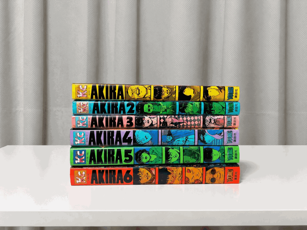 「【2026年版】読書の秋におすすめの本10選|美容ライターが選ぶマンガ・小説・ビジネス書」で紹介された「AKIRA」全巻の画像